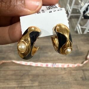 Gold and Black pierced Earrings